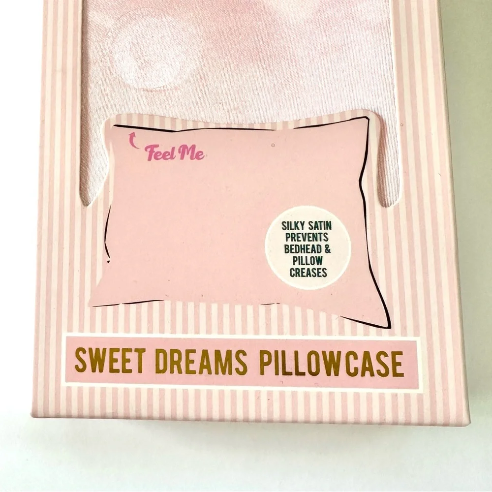 The Vintage Cosmetic Company Satin Pillowcase
